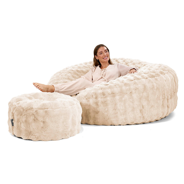 Pouf Sacco Gigante XXXL 'Mega Mammut' - Pelliccia Sintetica a Bolle Panna