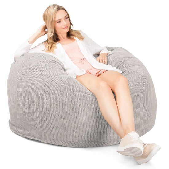 Lounge Pug, Pouf Sacco Gigante XL, C510L CloudSac, Imbottito Di Fiocchi Di Lattice e Poliestere, Pompon Panna