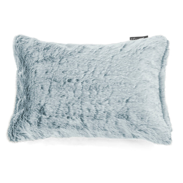 Cuscino Rettangolare 35 x 50cm - Eco-pelliccia di Coniglio Azzurro Polvere 01