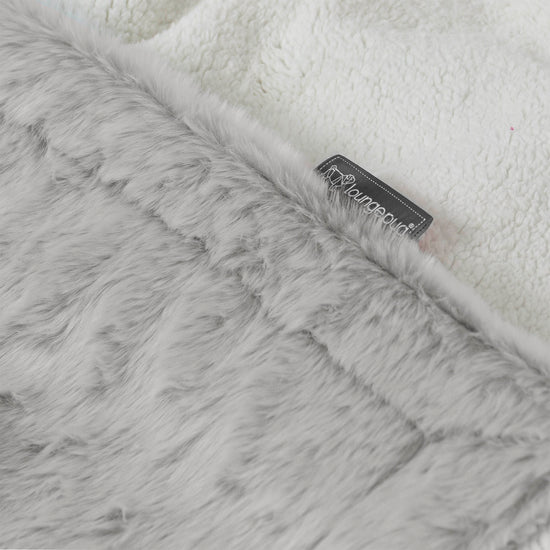 Plaid / Coperta Sherpa - Eco-pelliccia di Coniglio Grigio Chiaro 02