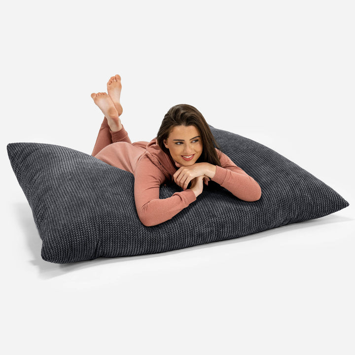 Cuscino Pouf Sacco XL - Pompon Nero 03