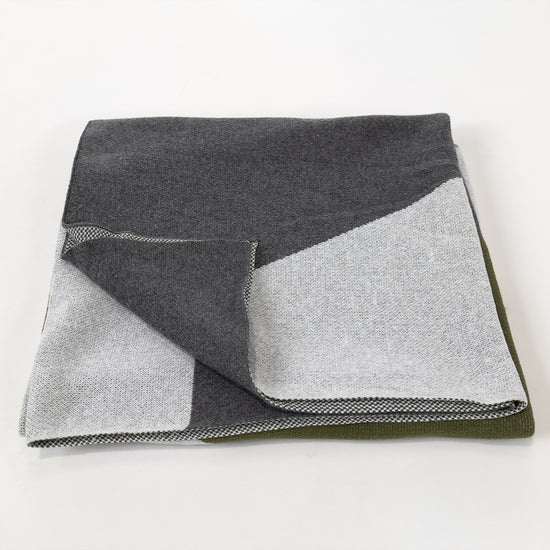 Coperta / Plaid - Lavorato a Maglia Astratto a Blocchi Grigio 03