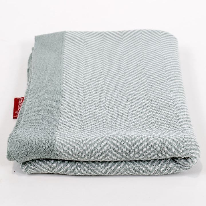 Coperta / Plaid - Lavorato a Maglia Tessuto a Spina di Pesce Azzurro Uovo di Anatra 02