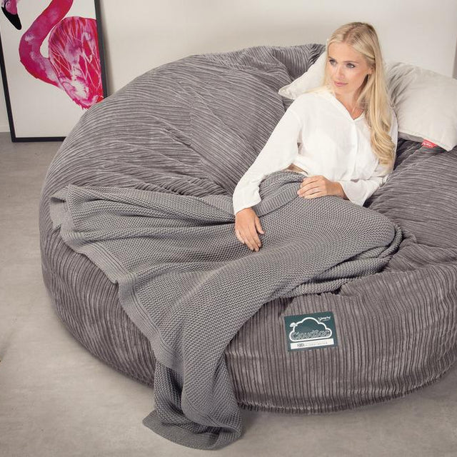 Lounge Pug, Pouf Sacco Gigante King Size XXL, C3000L CloudSac, Imbottito Di Fiocchi Di Lattice e Poliestere, Velluto a Coste Grafite