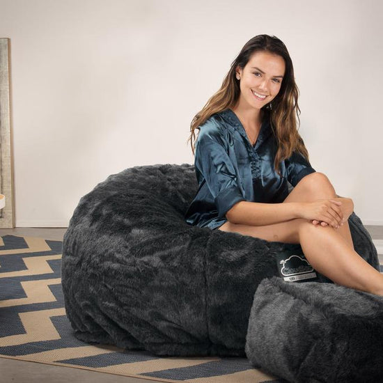 Lounge Pug, Pouf Sacco Gigante XL, C510L CloudSac, Imbottito Di Fiocchi Di Lattice e Poliestere, Finta Pelliccia Nero