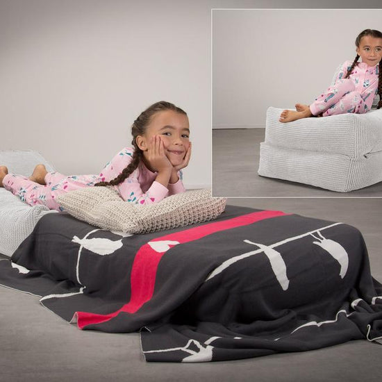 Lounge Pug, Avery, Poltrona Futon, Singolo, Pompon Panna