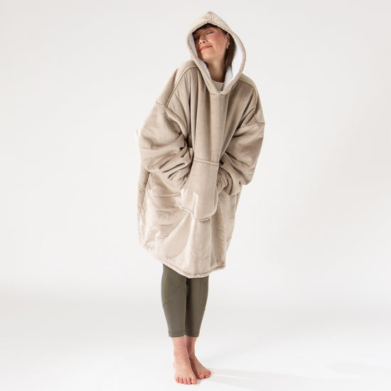 Felpa Coperta Oversize per Adulti con Cappuccio - Minky Panna / Visone 02