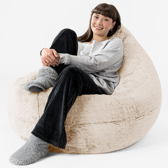 Cuscino Pouf Sacco XL - Eco-pelliccia di Coniglio Bianco 02