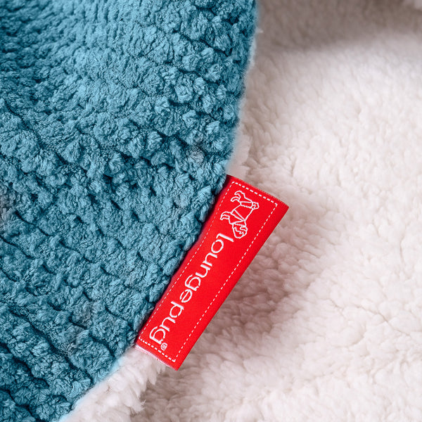 Plaid / Coperta Sherpa - Pompon Egeo Blu Fabric Close-up Image